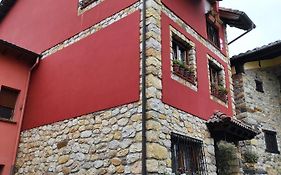 Casa La Nozalera en Villamayor (Piloña) Asturias